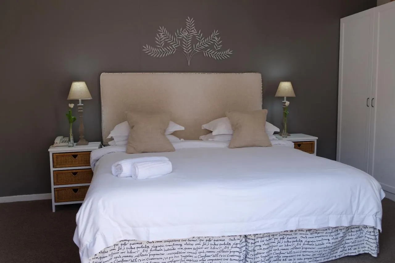 Constantia White Lodge Guest House Cape Town